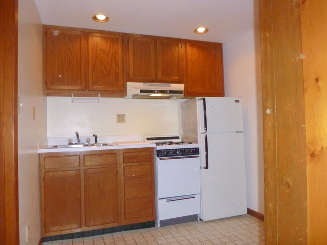 Kitchen - 139 Mulberry St