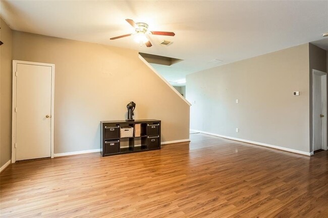 Building Photo - 21910 Willow Downs Dr
