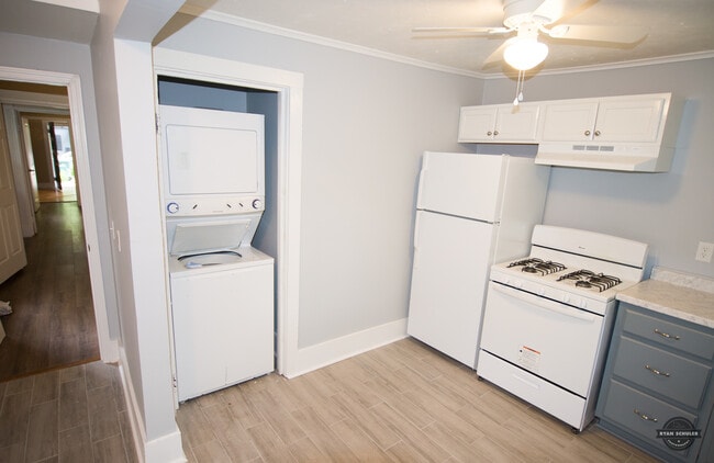 W/D included - 2483 Harvard Ave