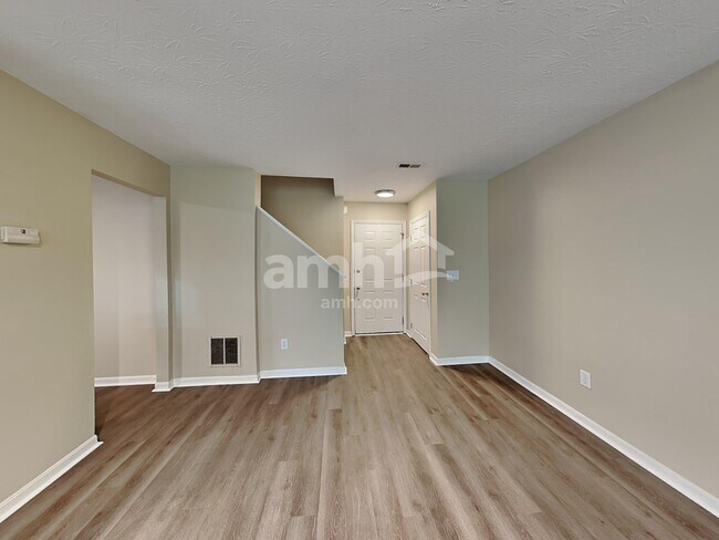 Foto del edificio - 2550 Allegro Ln