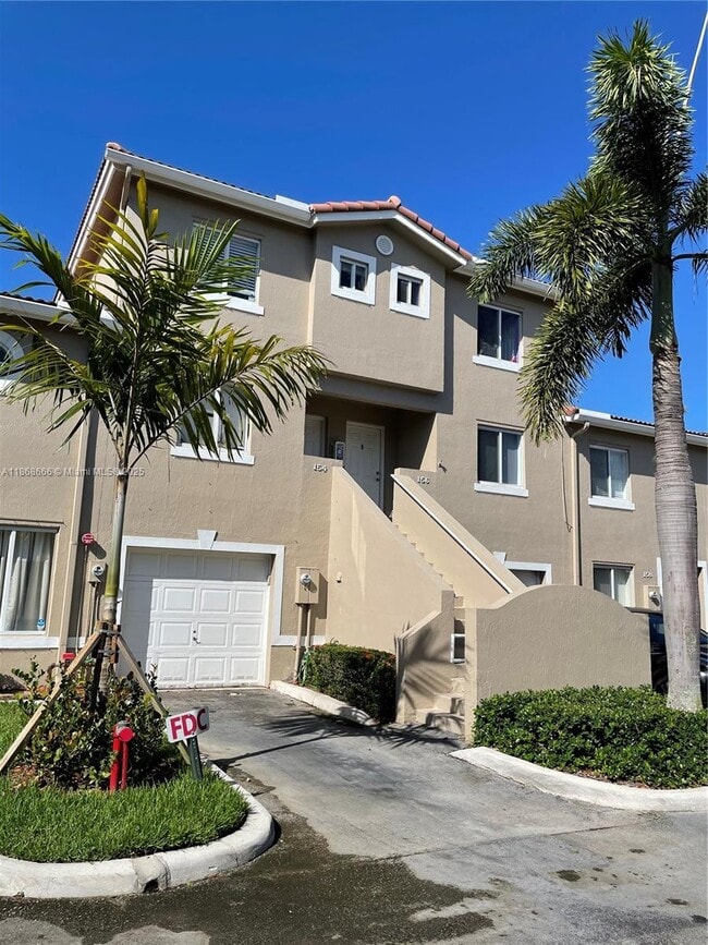 Foto del edificio - 154 Riviera Cir