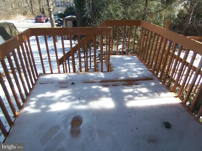Building Photo - 108 Cypress Dr