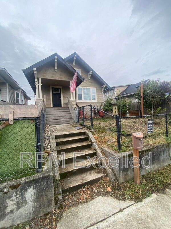 Foto del edificio - 3714 E I St