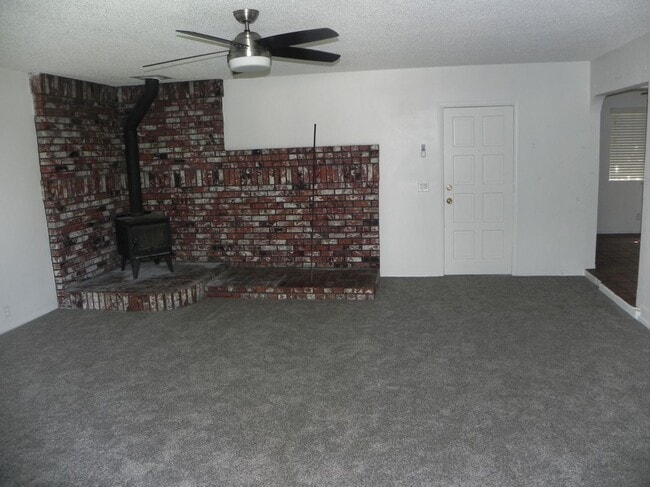 Building Photo - 12555 S Henderson Rd
