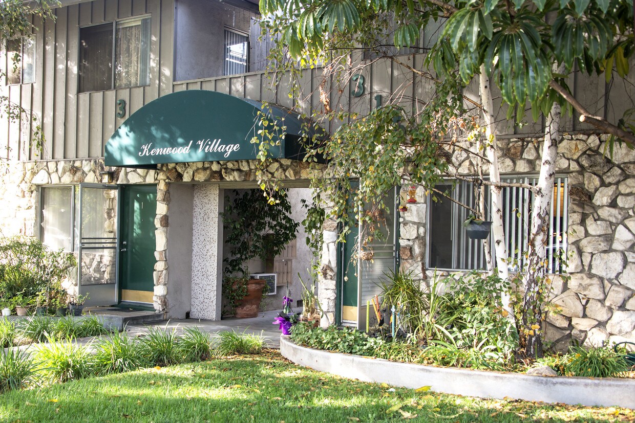 Foto principal - 311 N Kenwood St