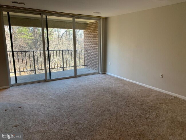 Foto del edificio - 1427 Northgate Square