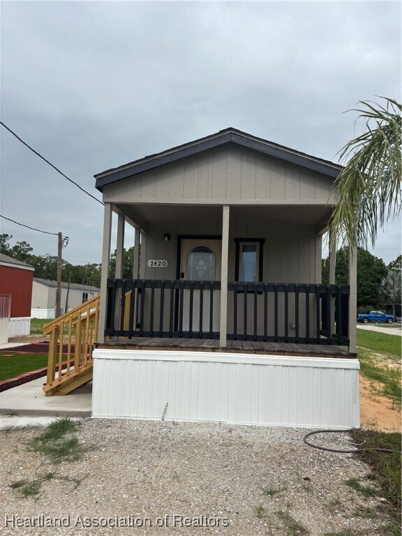 Foto del edificio - 2420 Hammock Rd