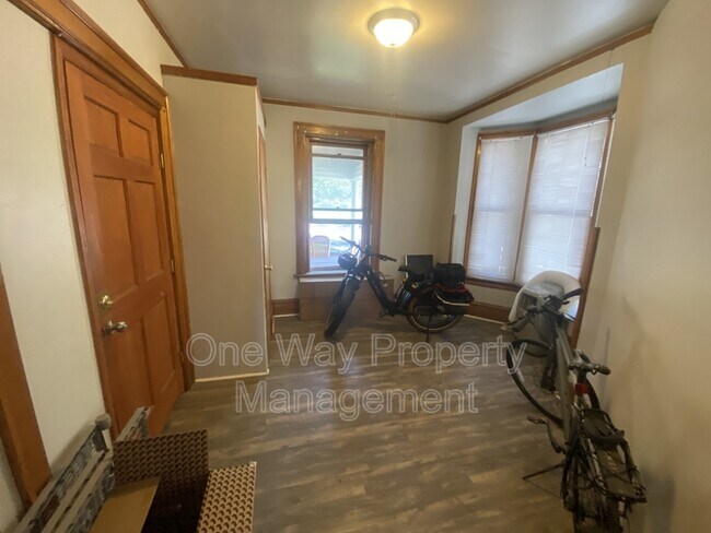 Foto del edificio - 1722 8th Ave