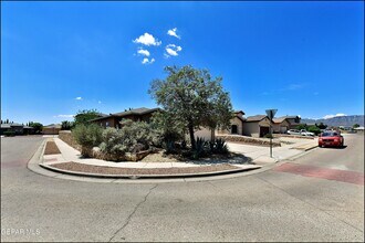 Building Photo - 5810 Redstone Mesa Ct