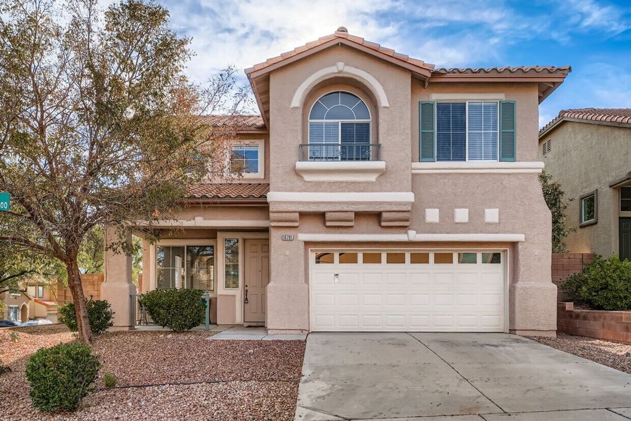 Primary Photo - Newly remodeled 3 bedroom Summerlin home!