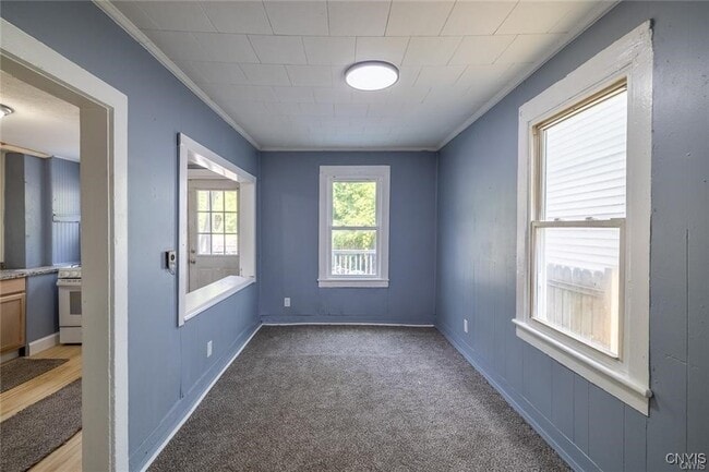 Building Photo - 348 Lenox Ave