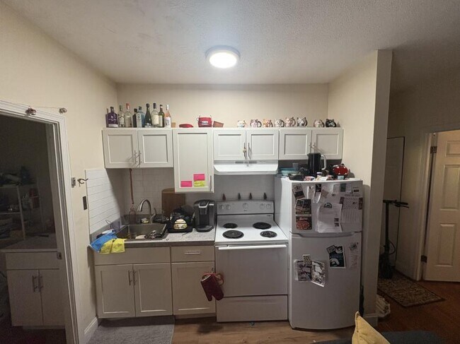 Building Photo - 2 bedroom in Boston MA 02115