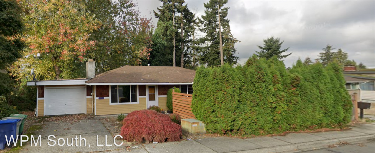 3 br, 2.5 bath House 2017 Edmonds Ave NE House Rental in Renton, WA