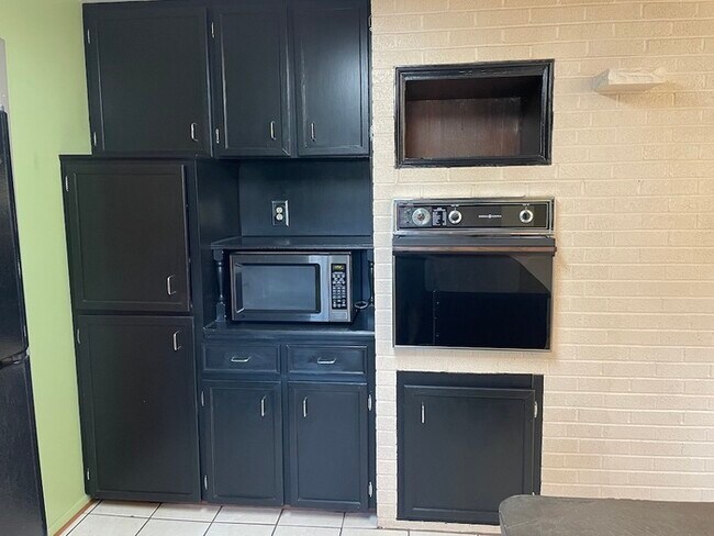 Foto del edificio - Beautiful 4 bedroom 2.5 bath home!