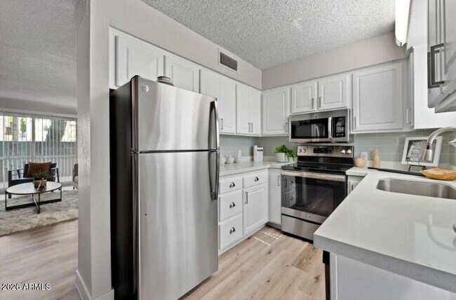 Foto del edificio - 3409 S Rural Rd