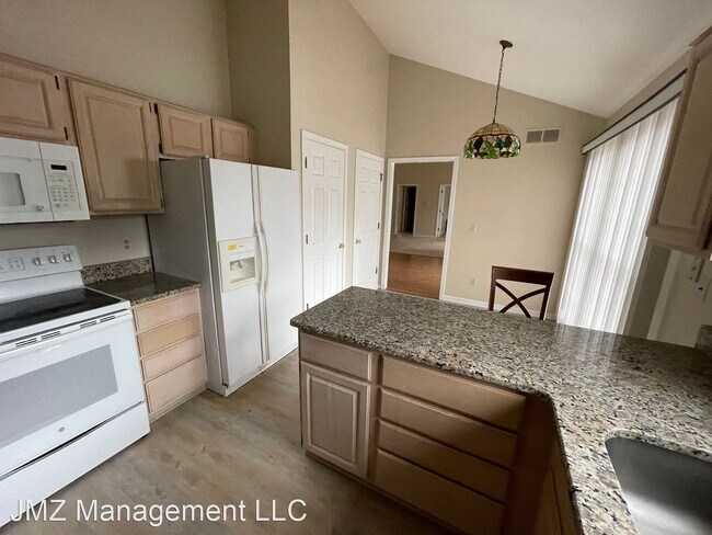 Foto del edificio - 3 br, 2 bath House - 889 Neff Road Unit#2