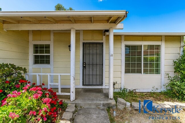 Building Photo - 118 Percheron Ct