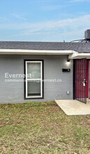Building Photo - 205 9th Ave W