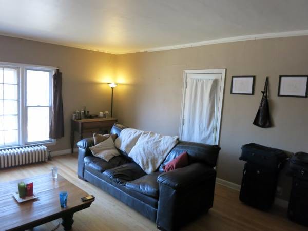 Living Room - 2037 N Prospect Ave