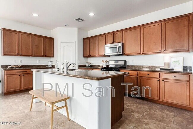 Building Photo - 23797 S 213th St