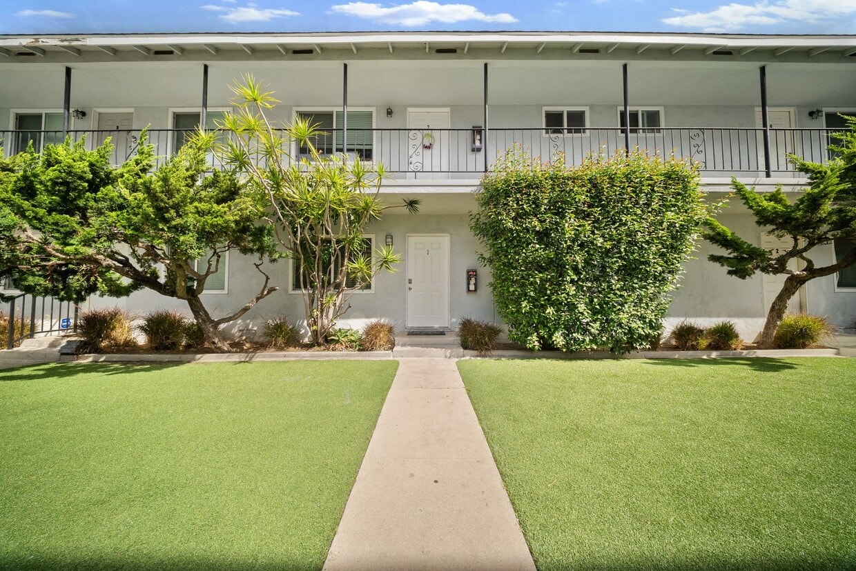 Foto principal - 1577 Pine Ave