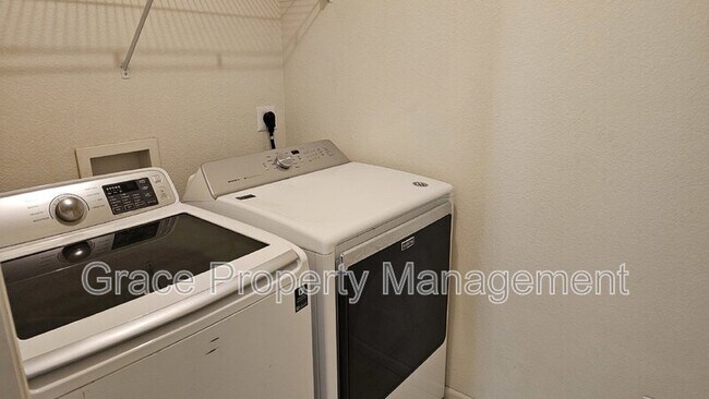 Foto del edificio - 502 W 91st Dr
