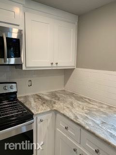 Building Photo - 10125 Lanehart Rd