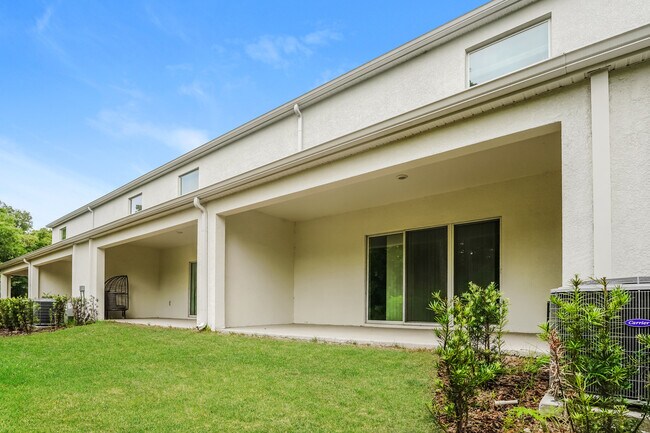 Foto del edificio - 116 Ormond Grande Blvd