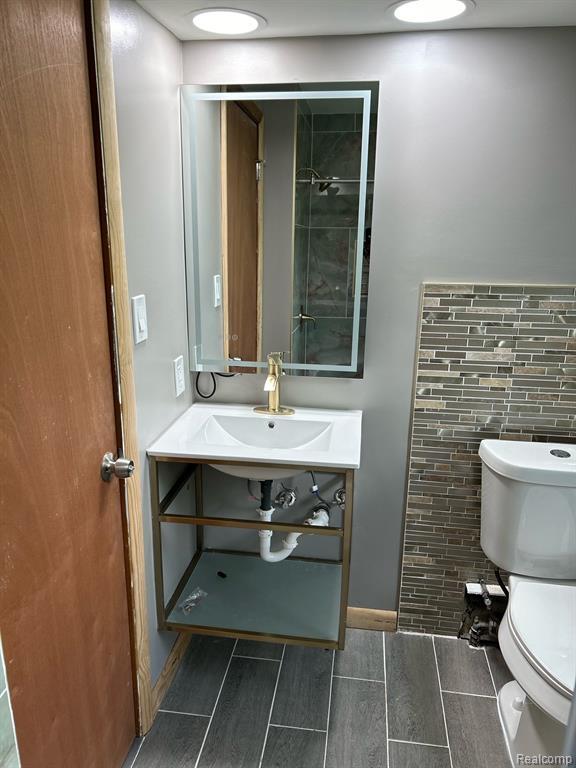 Foto del edificio - 17214 Archdale St