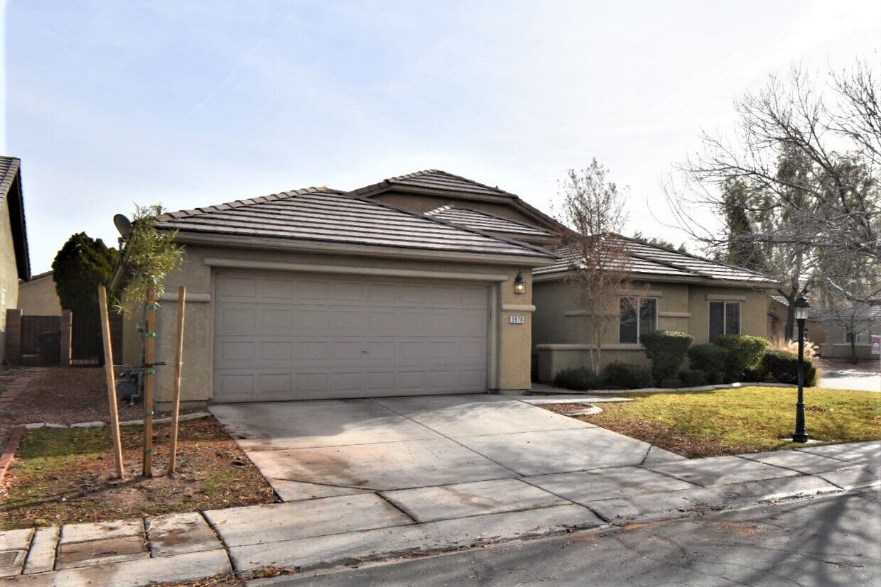 Foto principal - 3878 Greenfield Lakes St