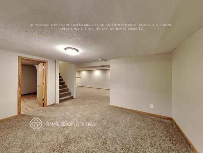 Building Photo - 707 Oakland Cir