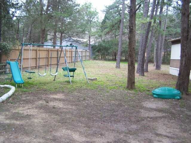 Building Photo - 108 Pine Cove