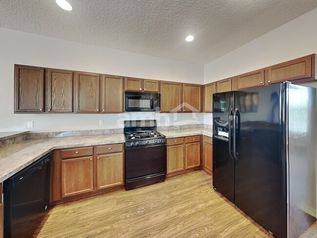 Foto del edificio - 12021 Willow Grove Ln