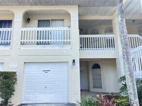 Building Photo - 3205 Sabal Palms Ct