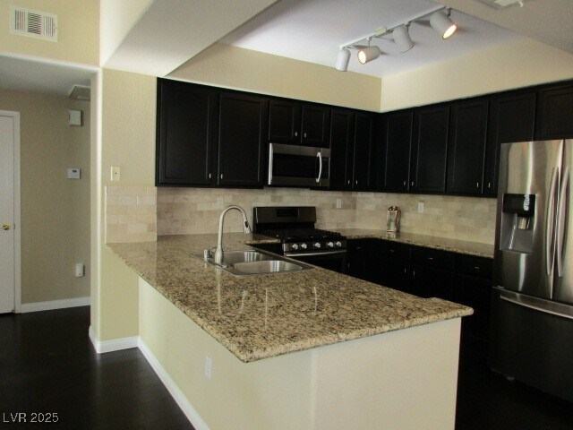 Foto del edificio - 9901 Trailwood Dr