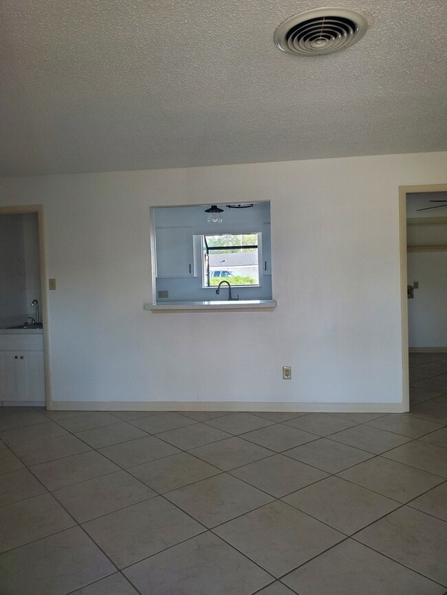 Building Photo - 5618 Gary Player Cir