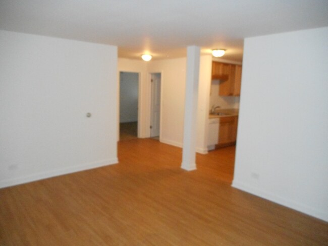 Foto del edificio - 567 Pershing Ave