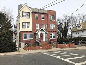Building Photo - 143 Prospect Ave