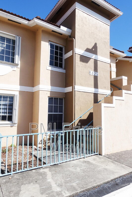 Foto del edificio - 6425 SW 130th Pl