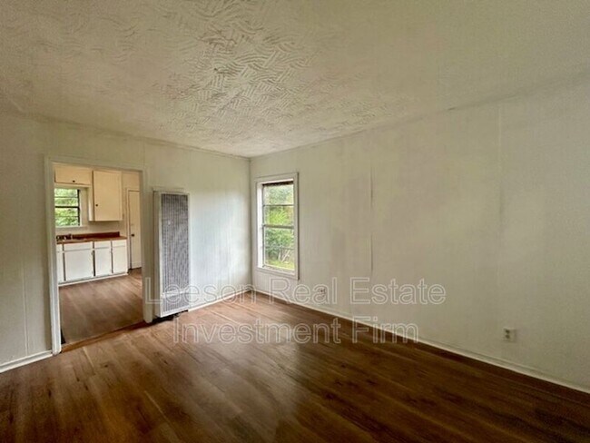Foto del edificio - 734 W 74th St