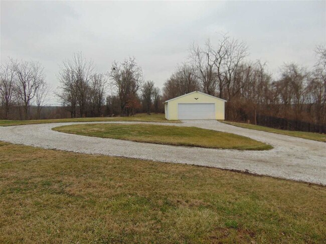 Building Photo - 689 Hogrefe Rd