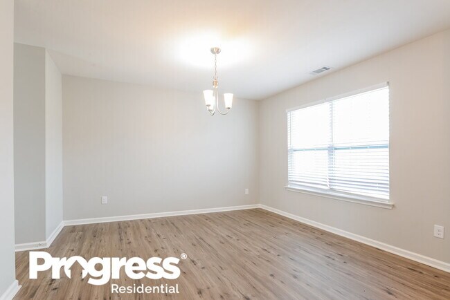 Building Photo - 2613 Cider Ridge Rd