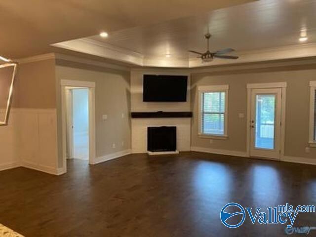 Building Photo - 111 Farmall Ln