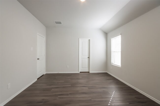 Building Photo - 22431 Verdin Rd