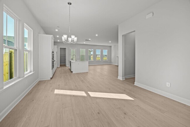 Foto del edificio - This brand-new home makes a statement from the moment you arrive!