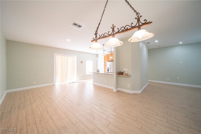 Foto del edificio - 2122 SW 29th Terrace