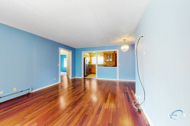 Foto del edificio - 6551 W School St