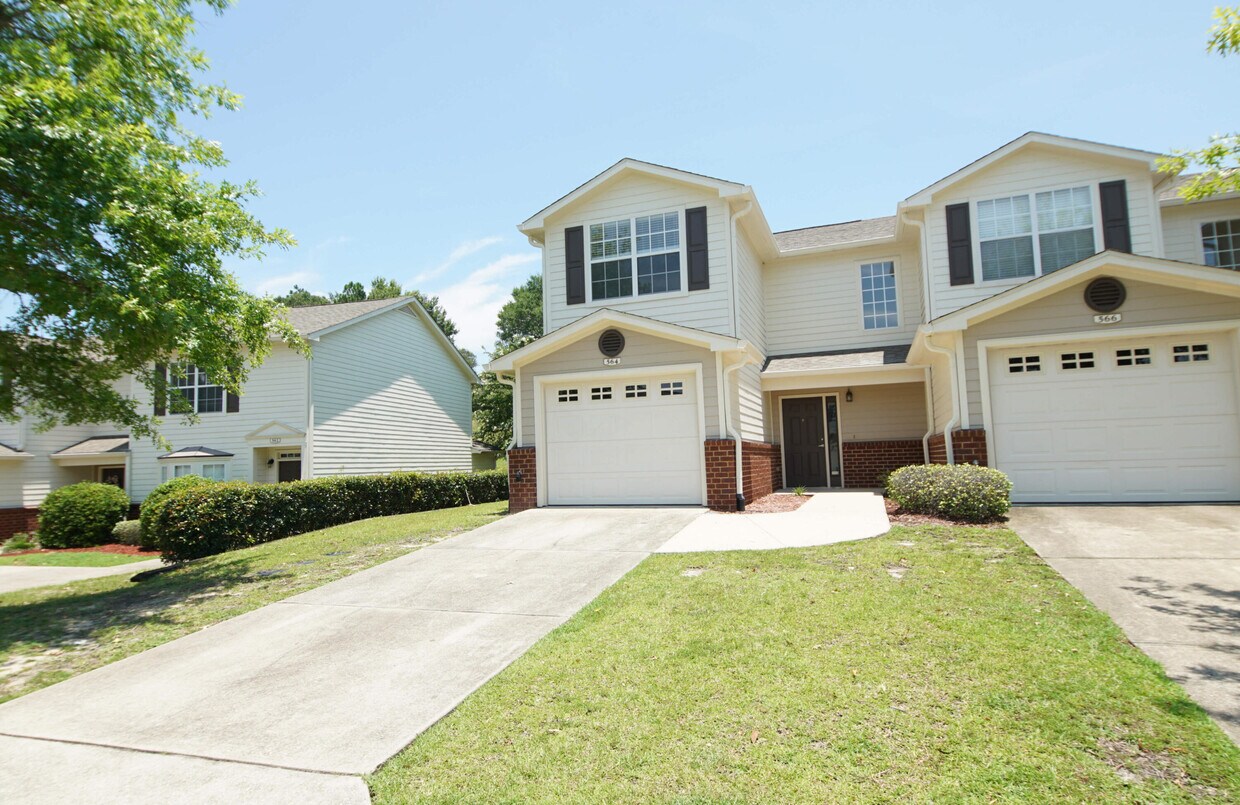 Foto principal - 564 Wingspan Way