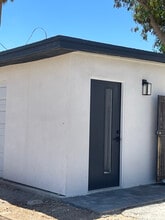 Building Photo - 3301 N 66th Pl