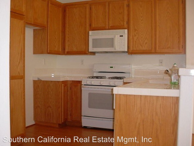 Building Photo - 25551 Schubert Cir